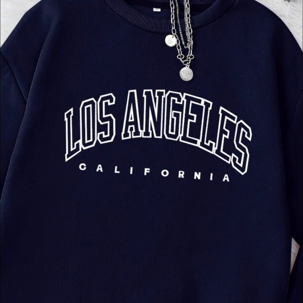 ONLY $13 ~ NAVY BLUE CREWNECK